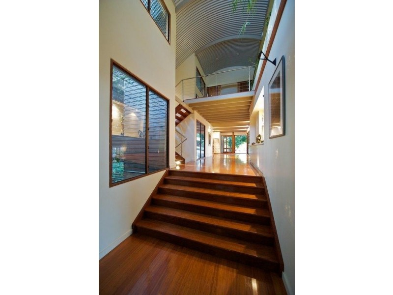 83 Gold Creek Rd, Brookfield QLD 4069